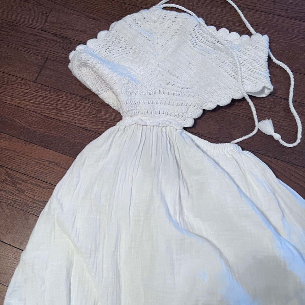 NWT American Eagle size M White Dress